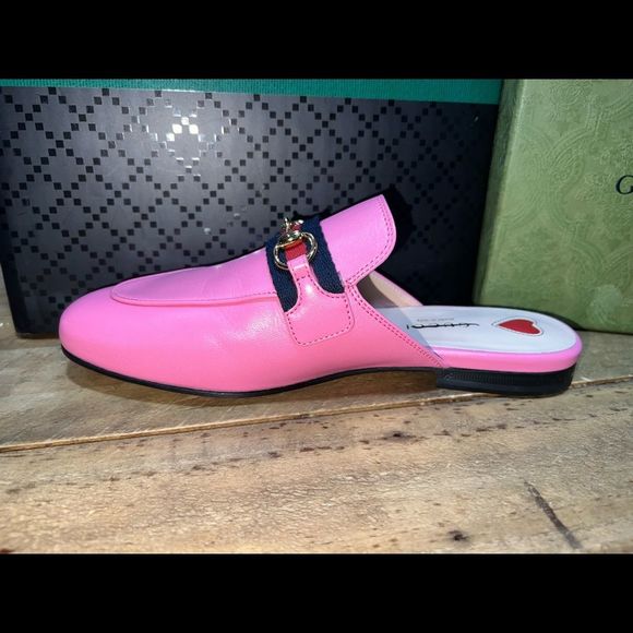 Gucci Princeton Slippers - Picture 8 of 9